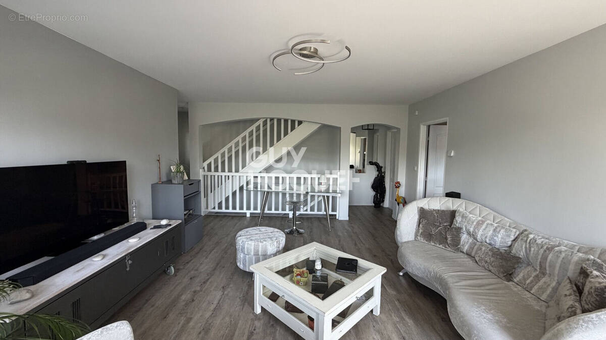 Appartement à COMPIEGNE