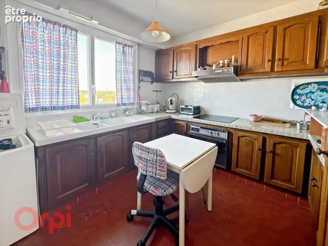 À vendre – Bel appartement avec balcon dans une résidence avec ascenseur à Romorantin-Lanthenay - photo 4