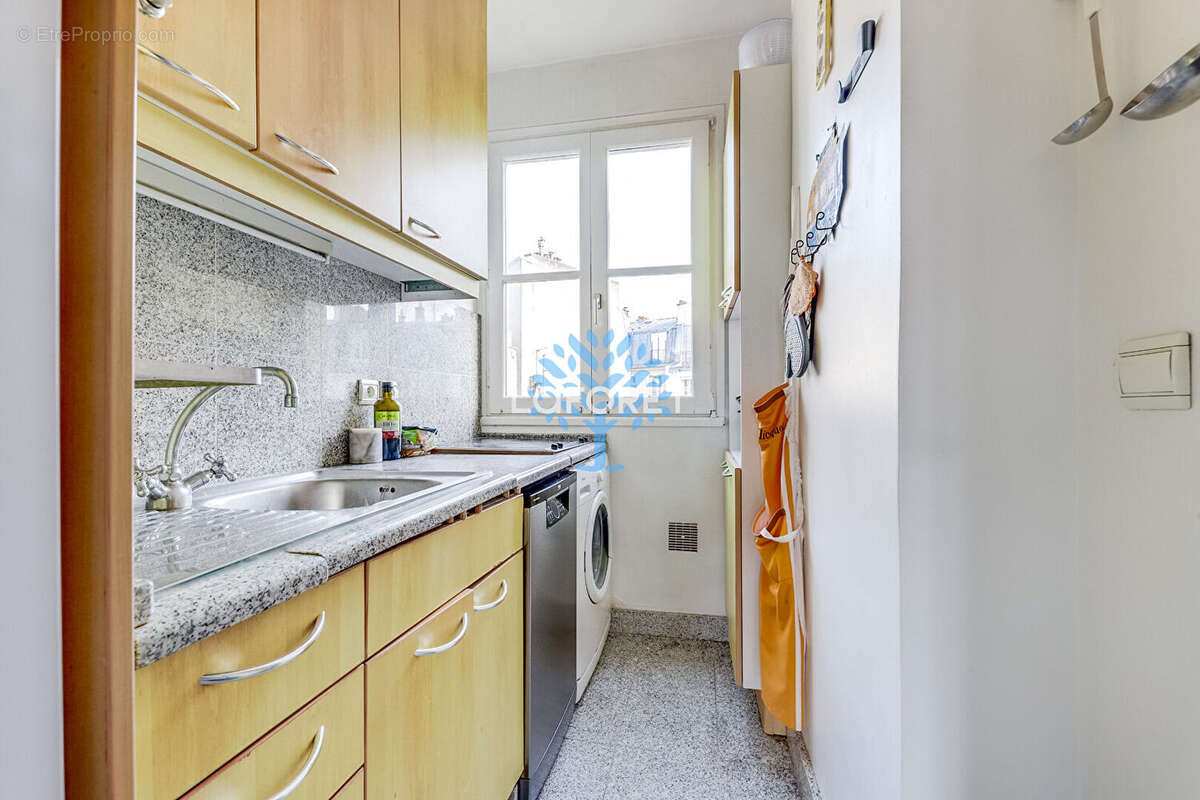 Appartement à PARIS-12E