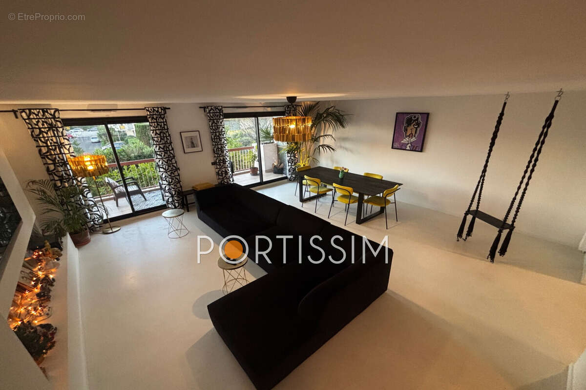 Appartement à CAGNES-SUR-MER