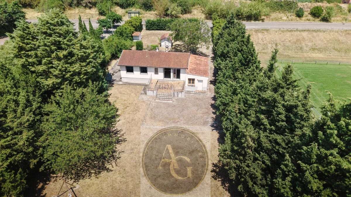 Maison T4 de 88m² sur 2 600m2 de terrain au centre de Castelnaudary - photo 17