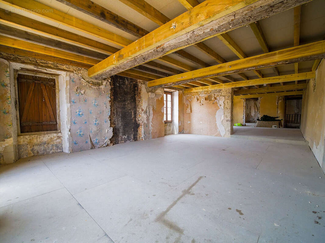 Appartement à GEAUNE