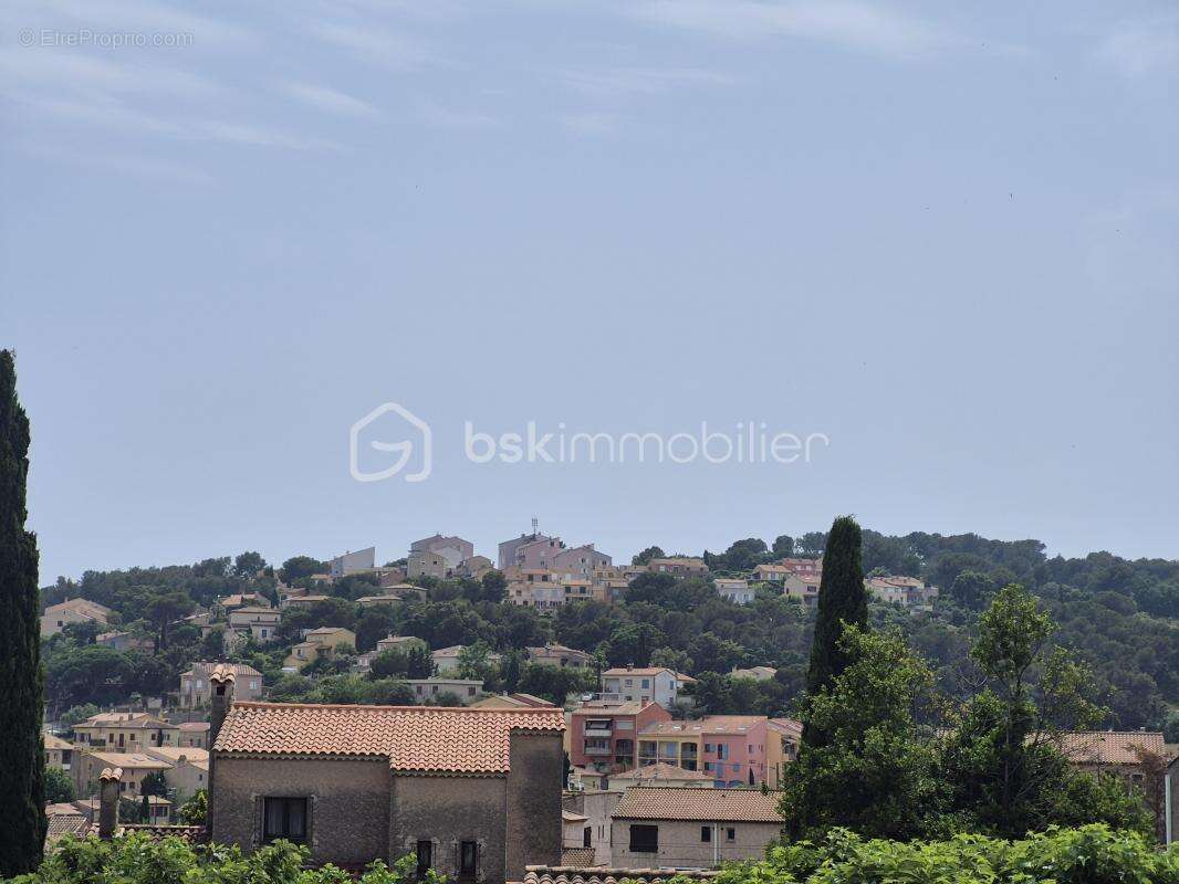 Appartement à CARQUEIRANNE