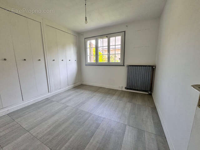 Maison à VILLEBON-SUR-YVETTE