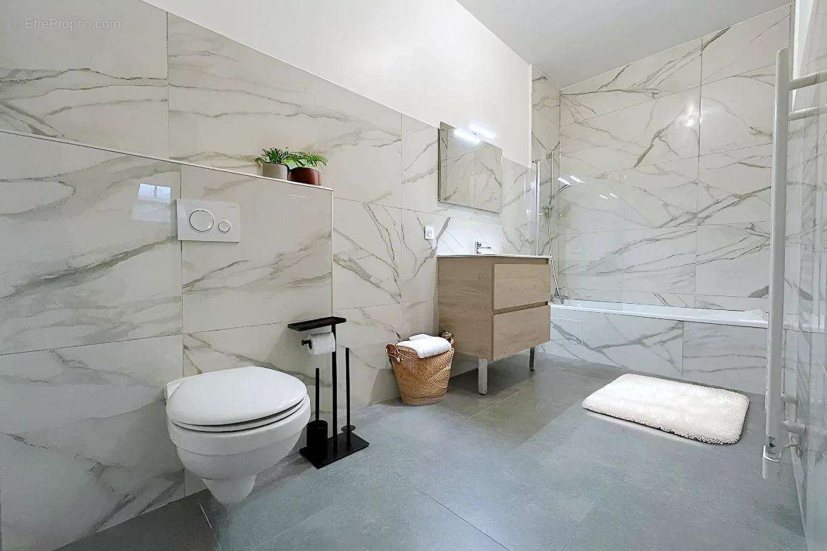 Appartement à SAINT-PIERRE-EN-FAUCIGNY