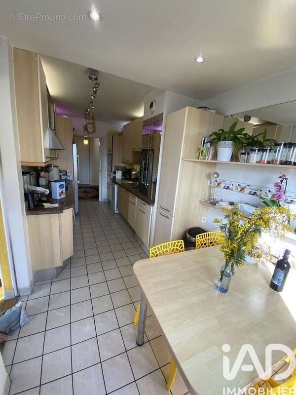 Photo 5 - Appartement à SURESNES