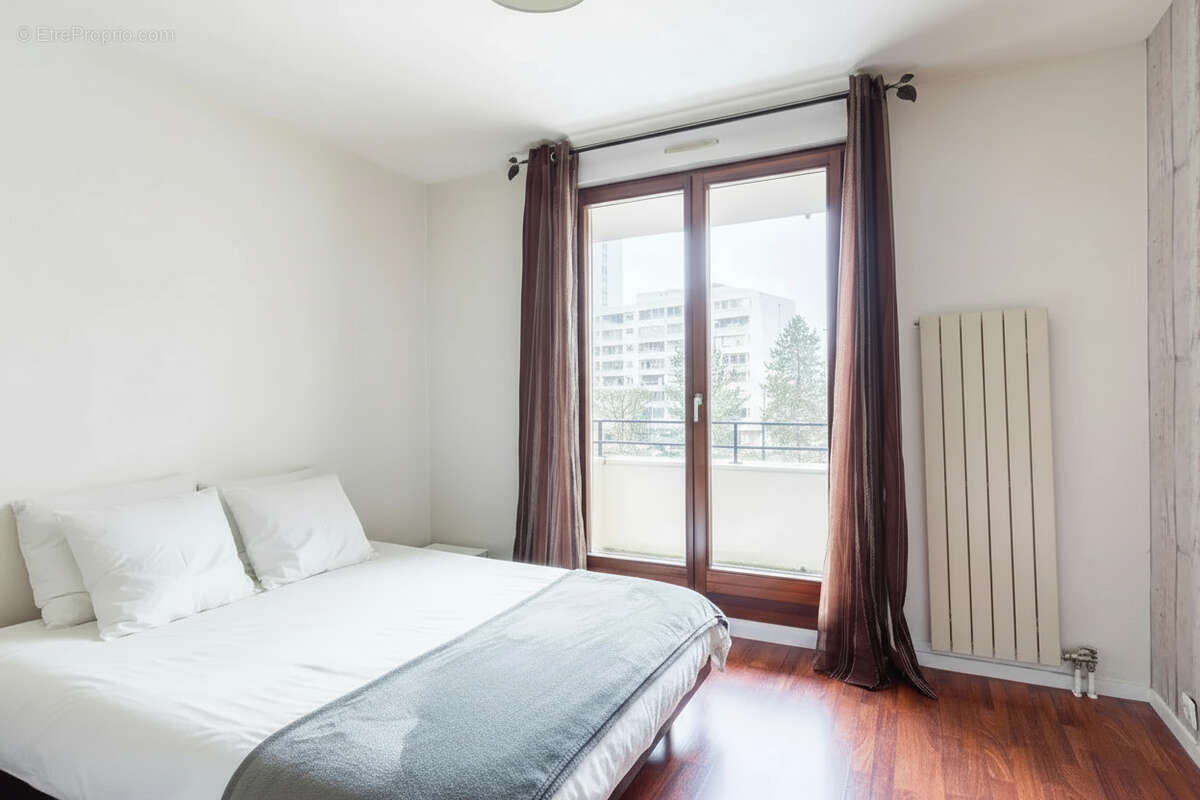 Appartement à SAINT-GRATIEN