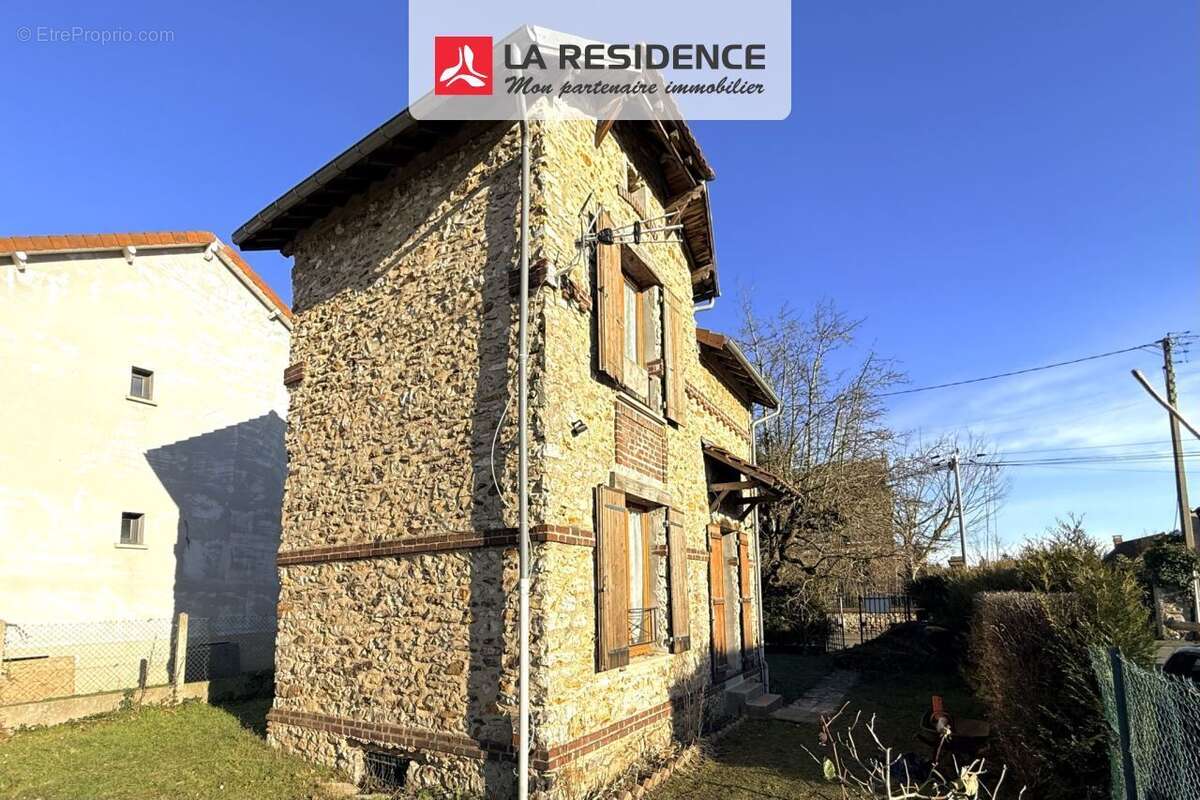 Maison à ERMONT