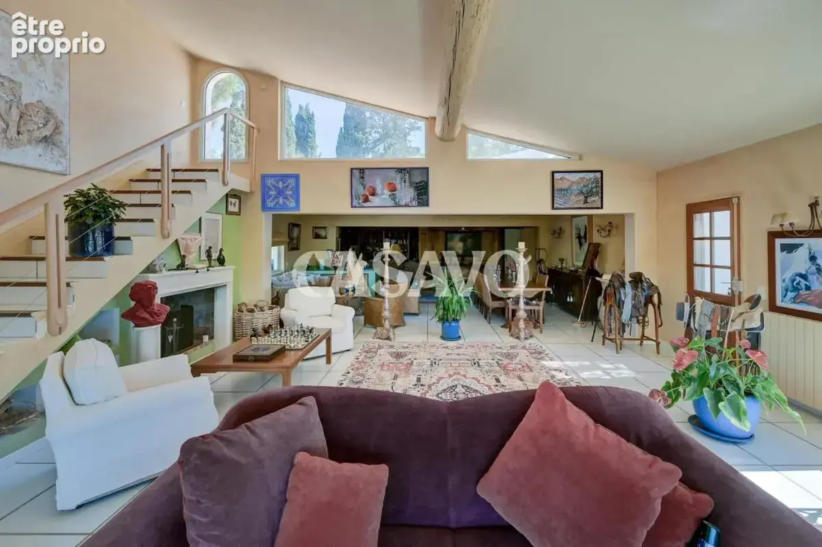 Vente Maison 8 pièces de 300m² - 13460 Saintes-Maries-de-la-Mer - photo 16