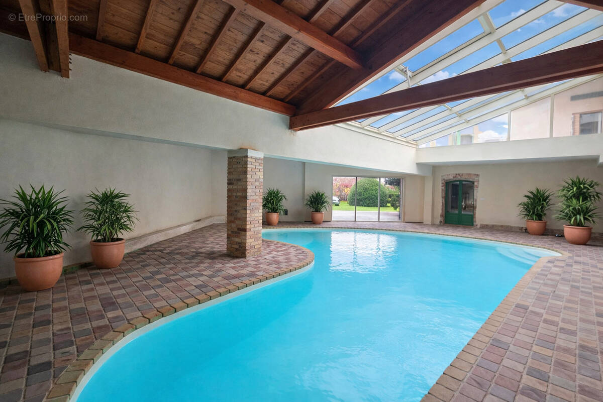 Maison à ROUSSILLON