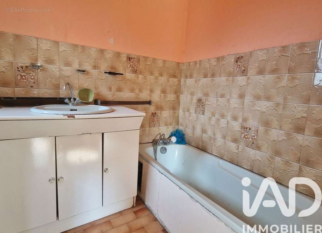 Photo 8 - Maison à SERS