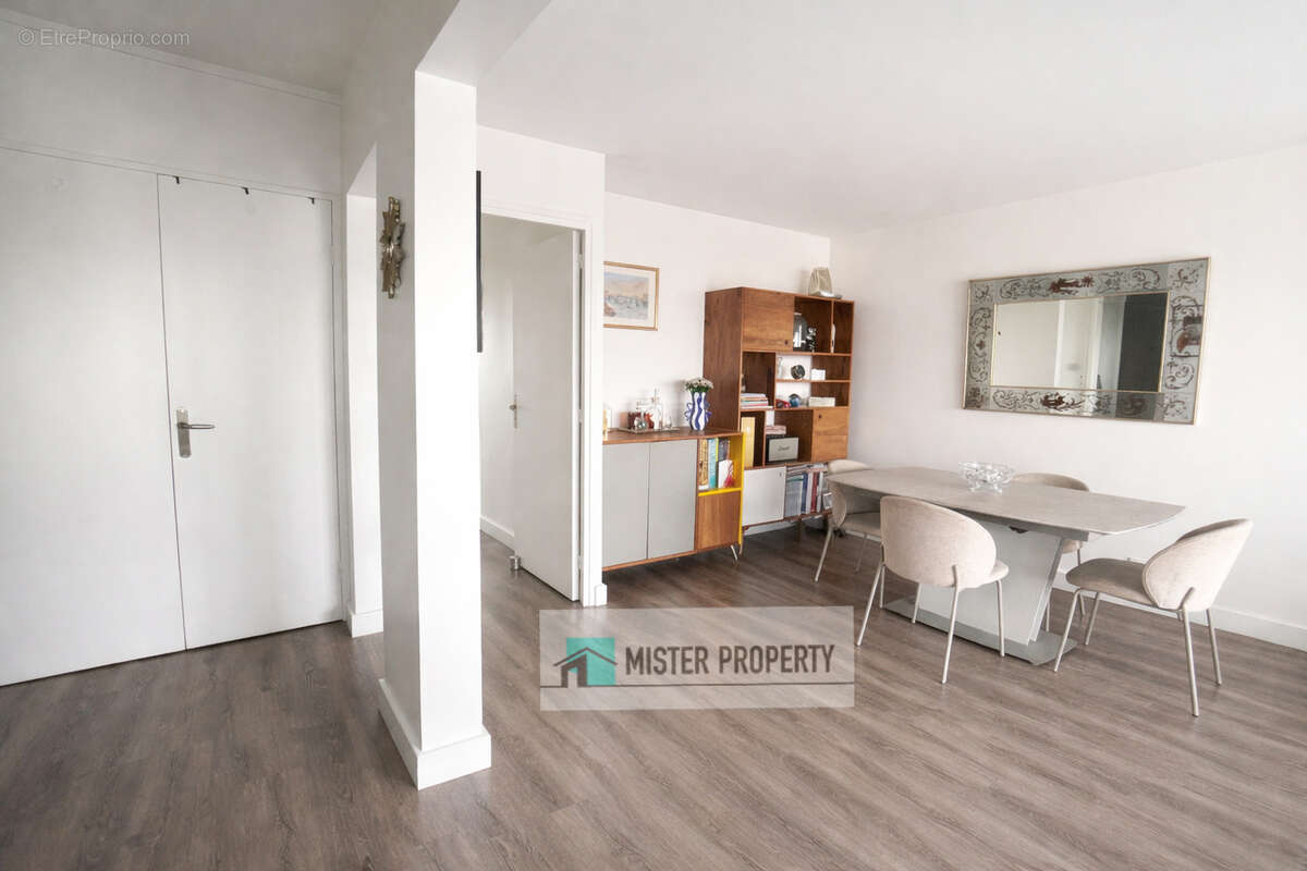 Appartement à RUEIL-MALMAISON