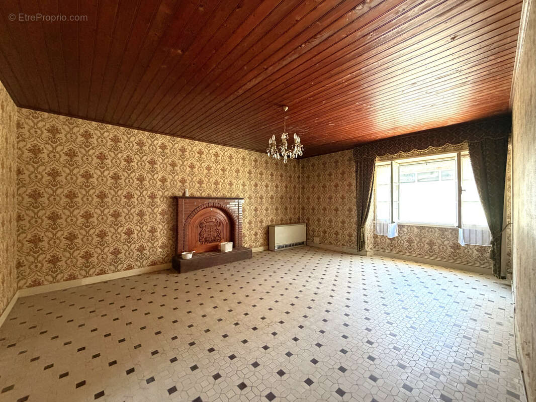 Maison à AIZENAY