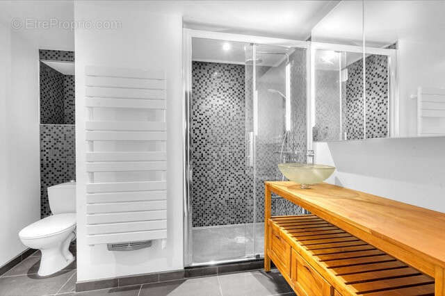 Maison T5 de 292 m2 avec piscine et terrain de 2000 m2 - photo 12