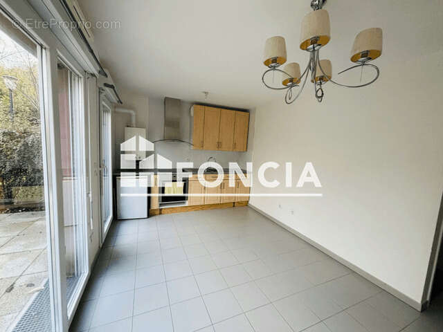 Appartement à ROSNY-SUR-SEINE