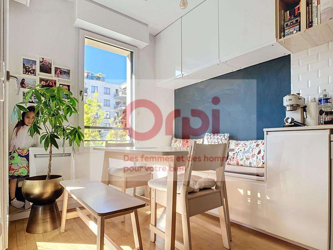 Appartement à ISSY-LES-MOULINEAUX