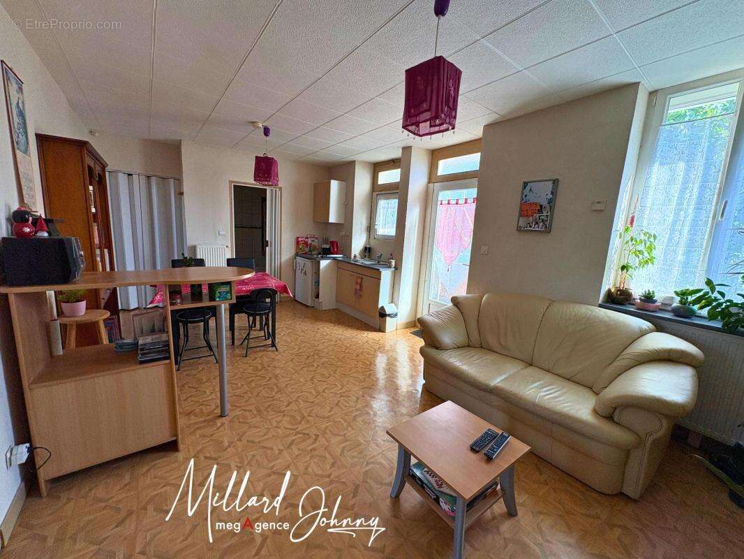 Immeuble 95m² 2 appartements - photo 2