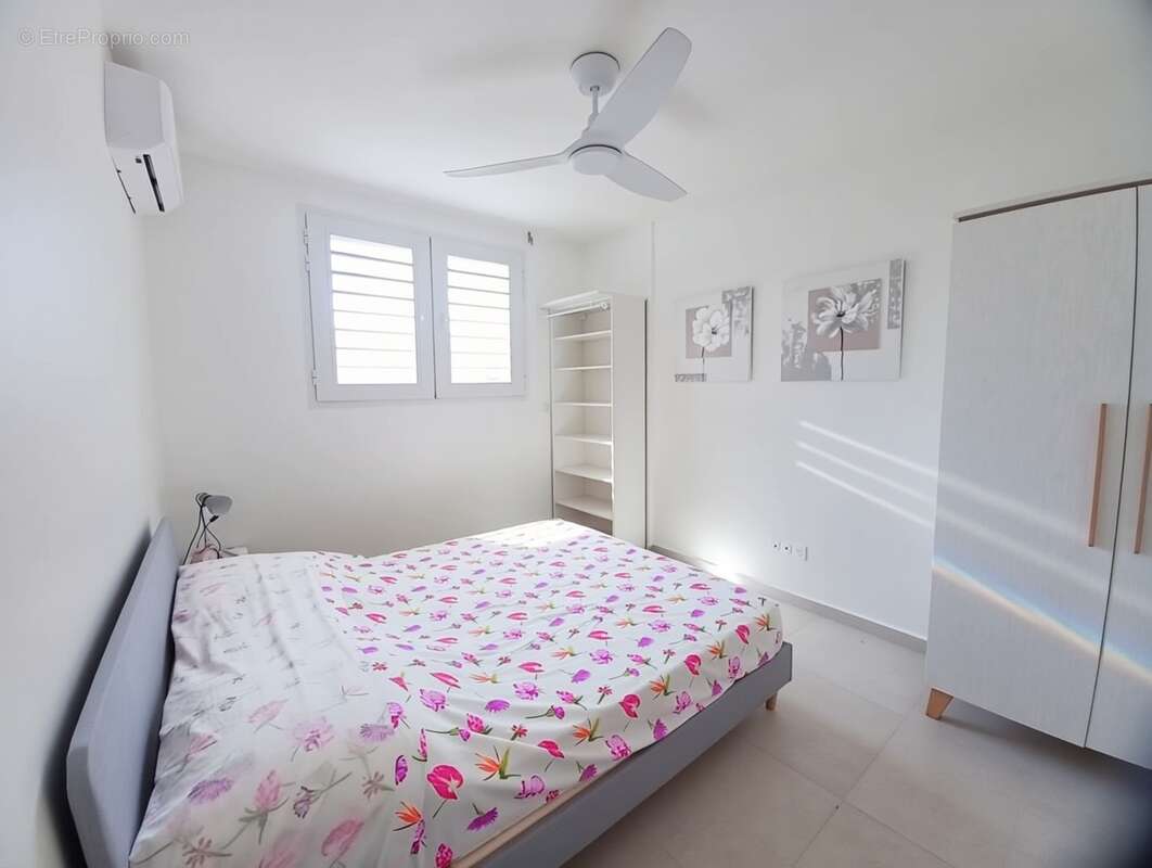 Villa premium T3 & son T2 à vendre à SAINTE ANNE Bourg (971) Guadeloupe - - photo 28