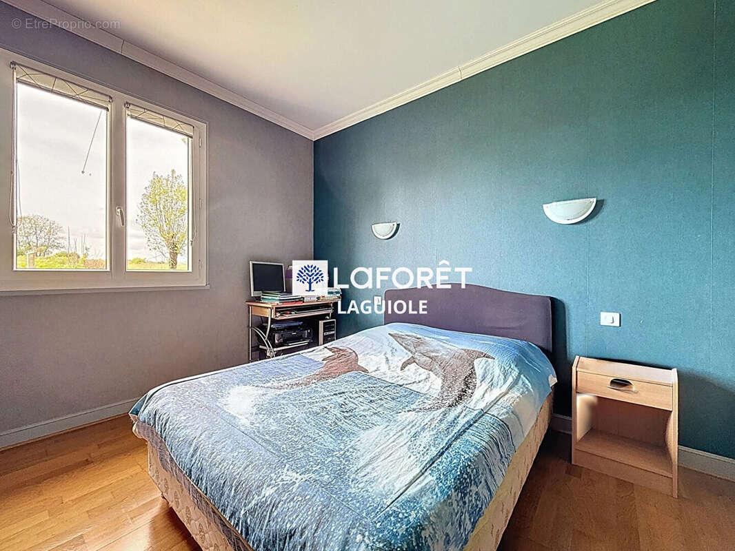 Maison à THERONDELS