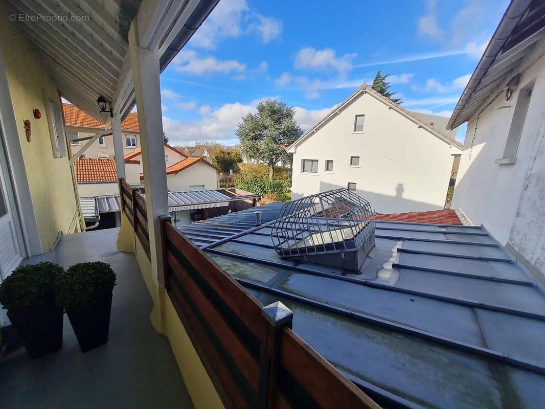 Appartement à BOIS-D'ARCY