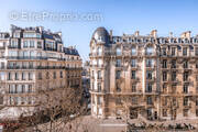 Appartement à PARIS-8E