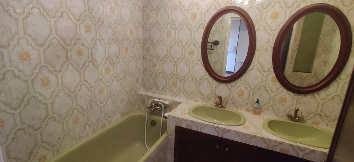 Appartement à MARSEILLE-15E