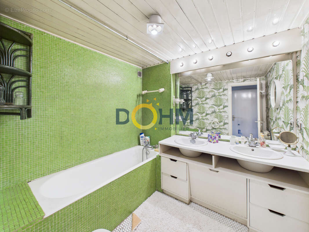 Appartement à AIX-LES-BAINS