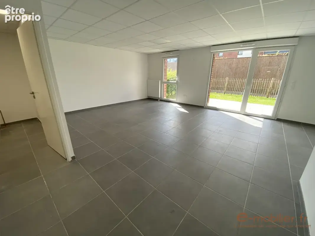 Appartement 1 pièce 52 m² à vendre à Cappelle-En-Pevele (59242) - photo 2