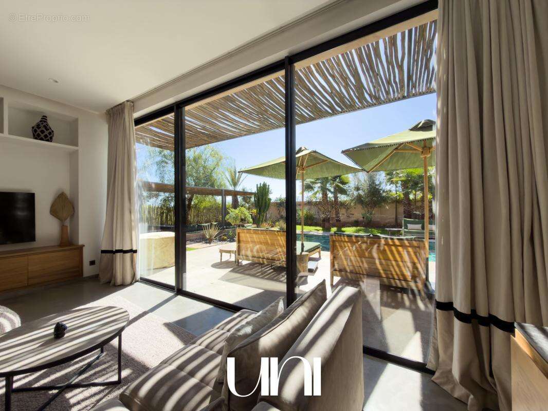 Maison à MANO