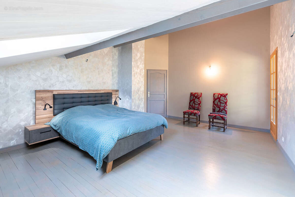 Maison à SAINT-JUSTIN