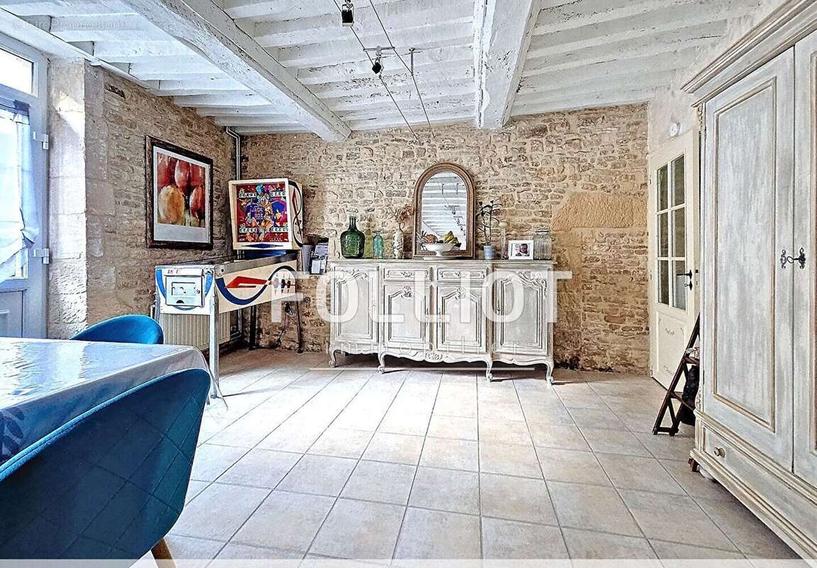 Maison à THAON