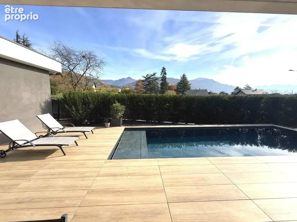 Maison 159 m² à Saint-Alban-Leysse  - photo 4