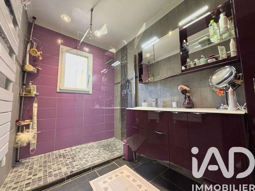 Photo 8 - Maison à SAINT-CHAMAS