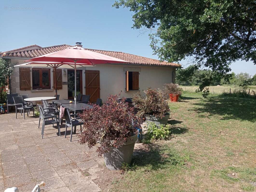 Maison à ARGENTON-CHATEAU