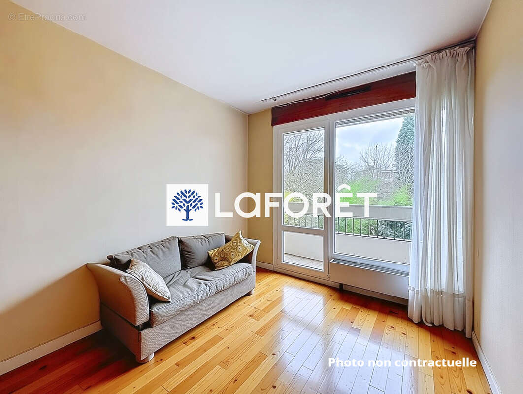 Appartement à NOISY-LE-ROI