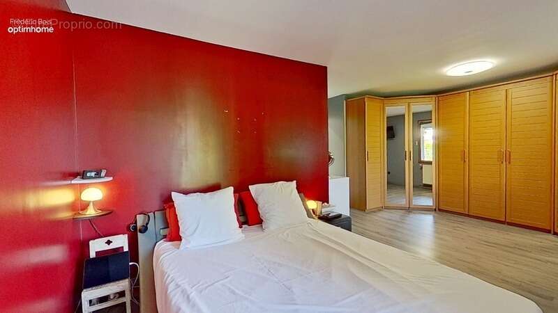 Maison à MONTMERLE-SUR-SAONE