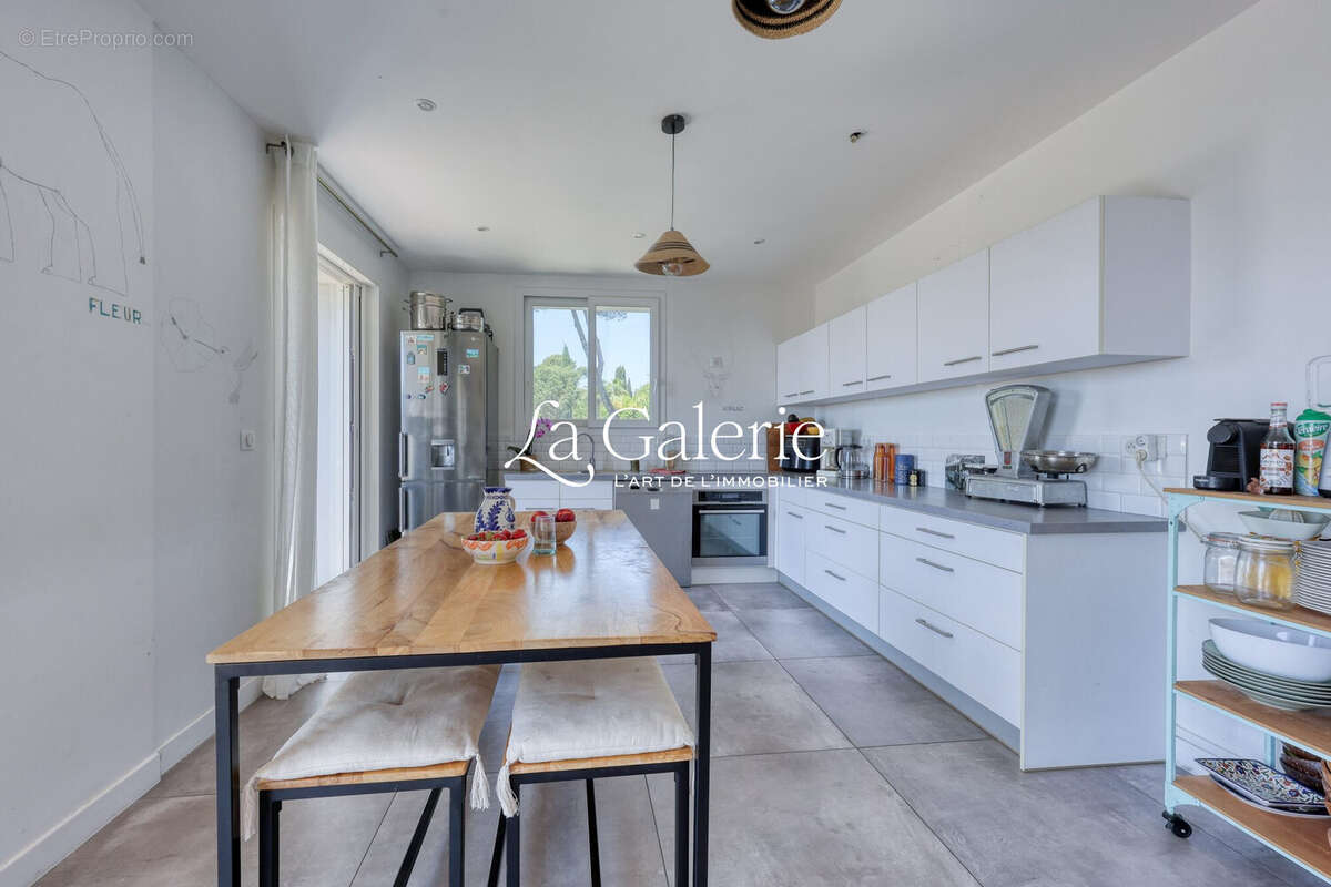 Appartement à CARQUEIRANNE