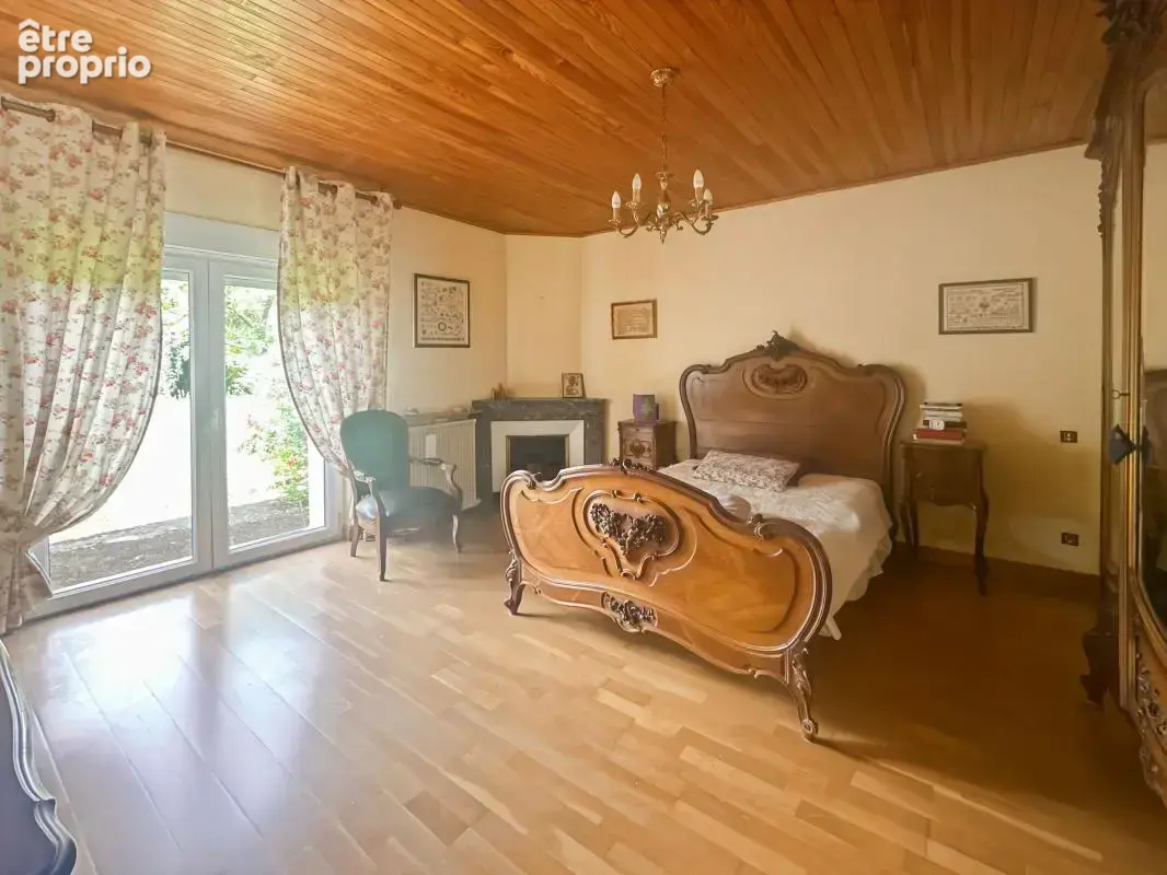 SAINT MARCEL LES VALENCE - Maison de 211 m² sur 2734m² constructible - photo 9