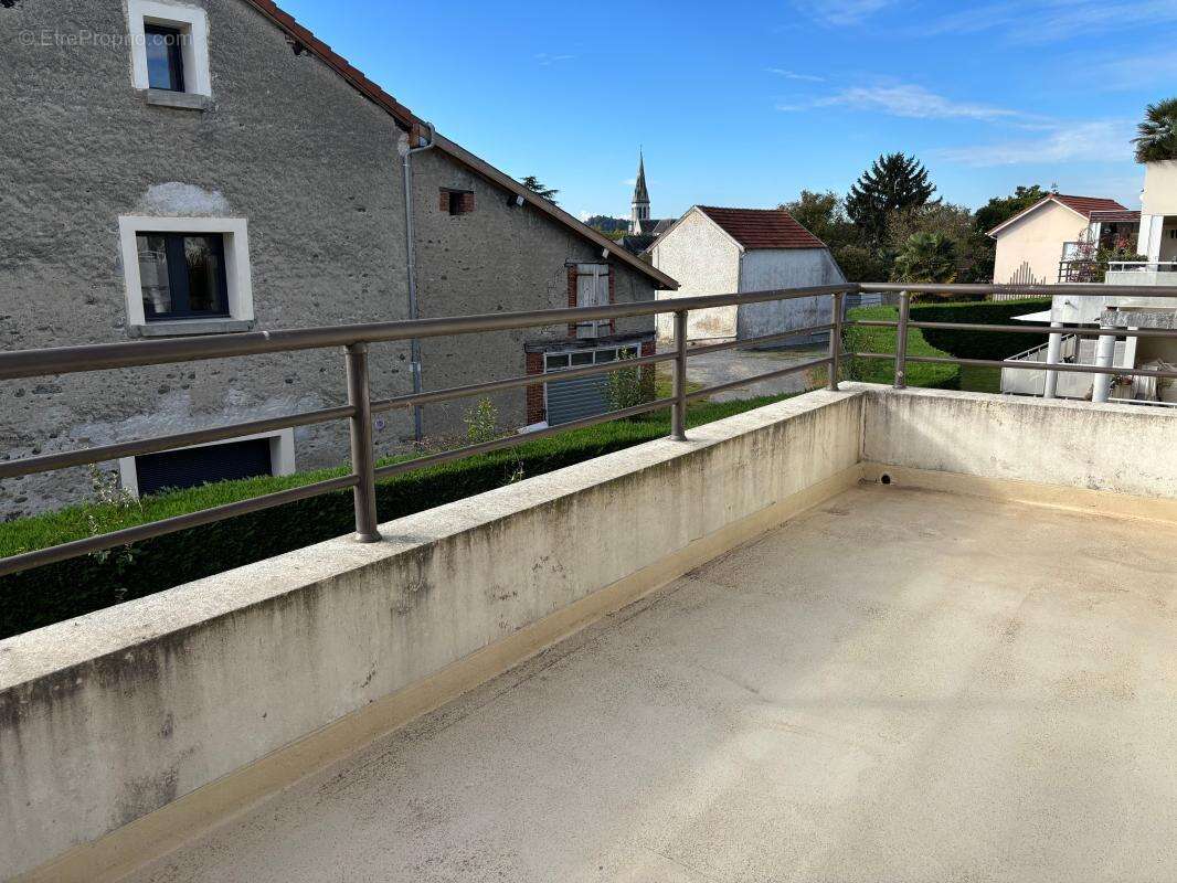 Appartement à BIZANOS