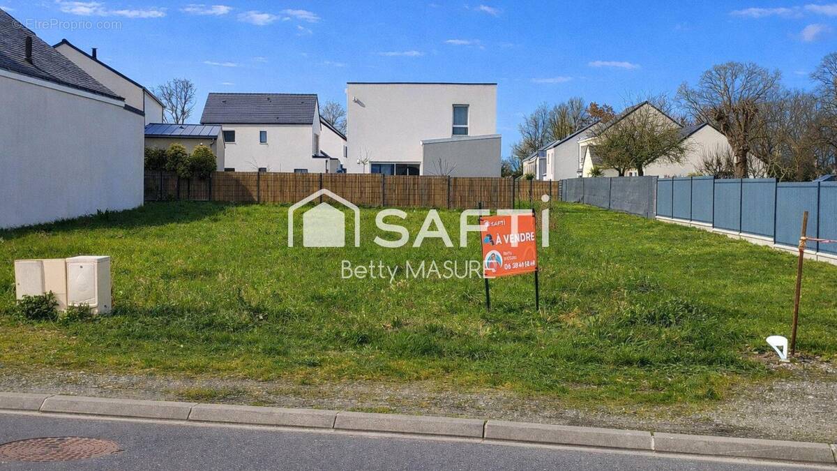 Photo 1 - Terrain à SUCE-SUR-ERDRE