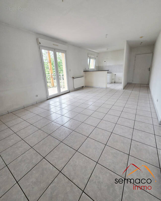 Appartement 65 m² à Entrange  - photo 1