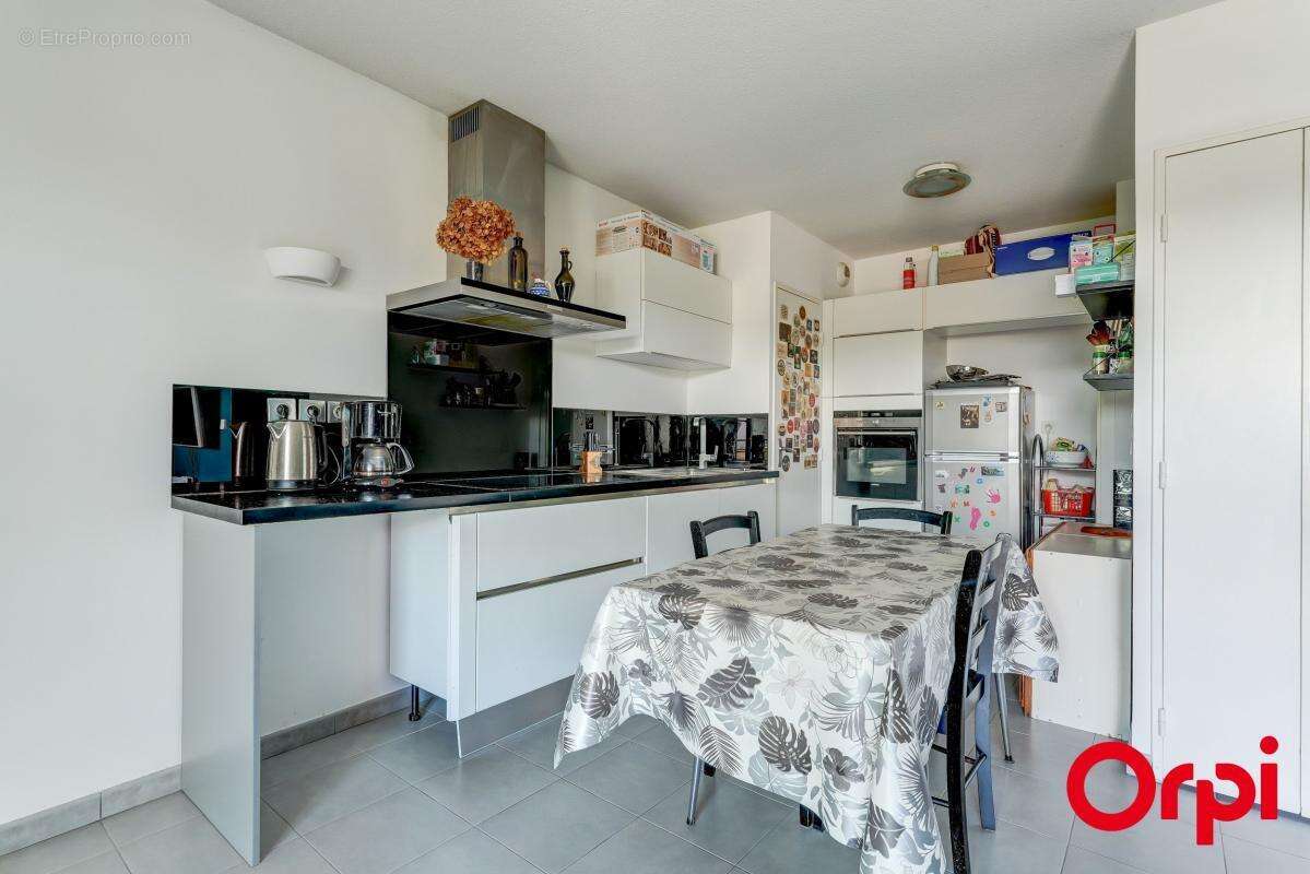 Appartement à VENISSIEUX