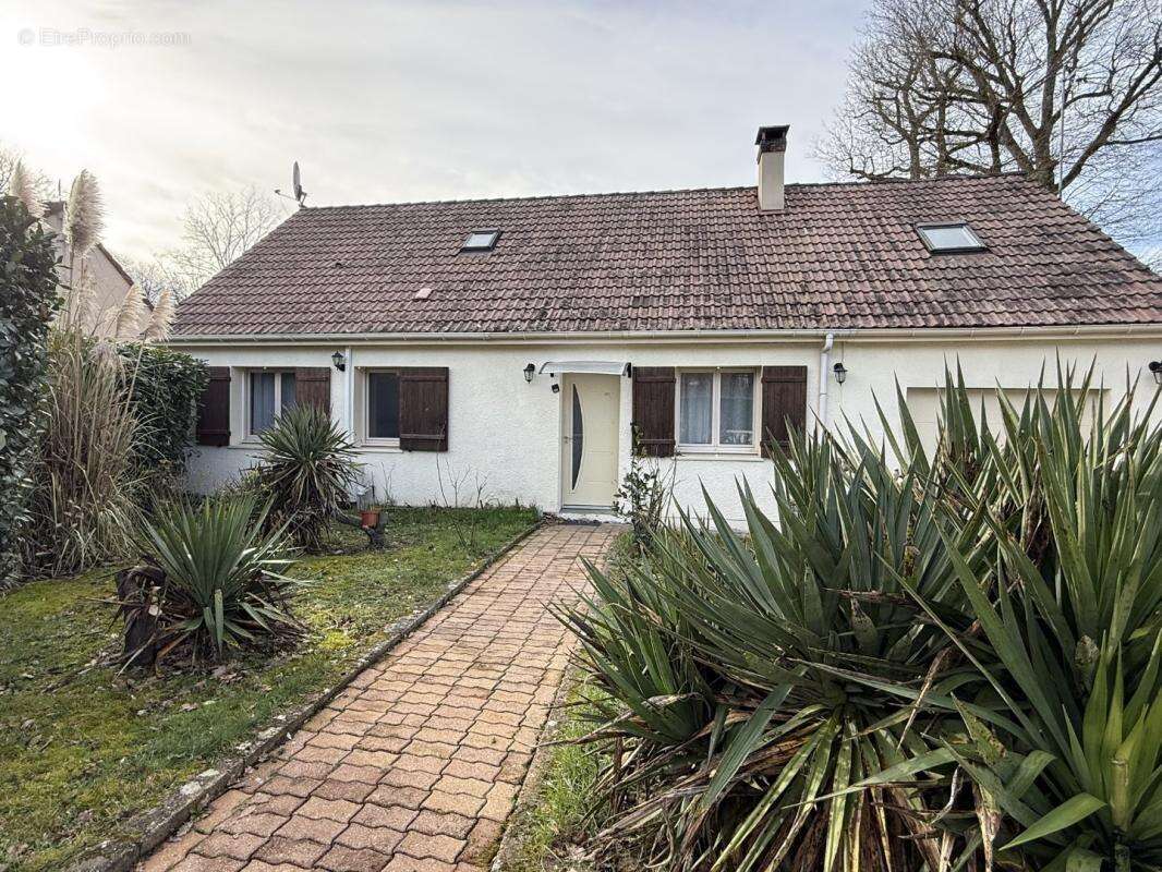 Maison à MARDIE
