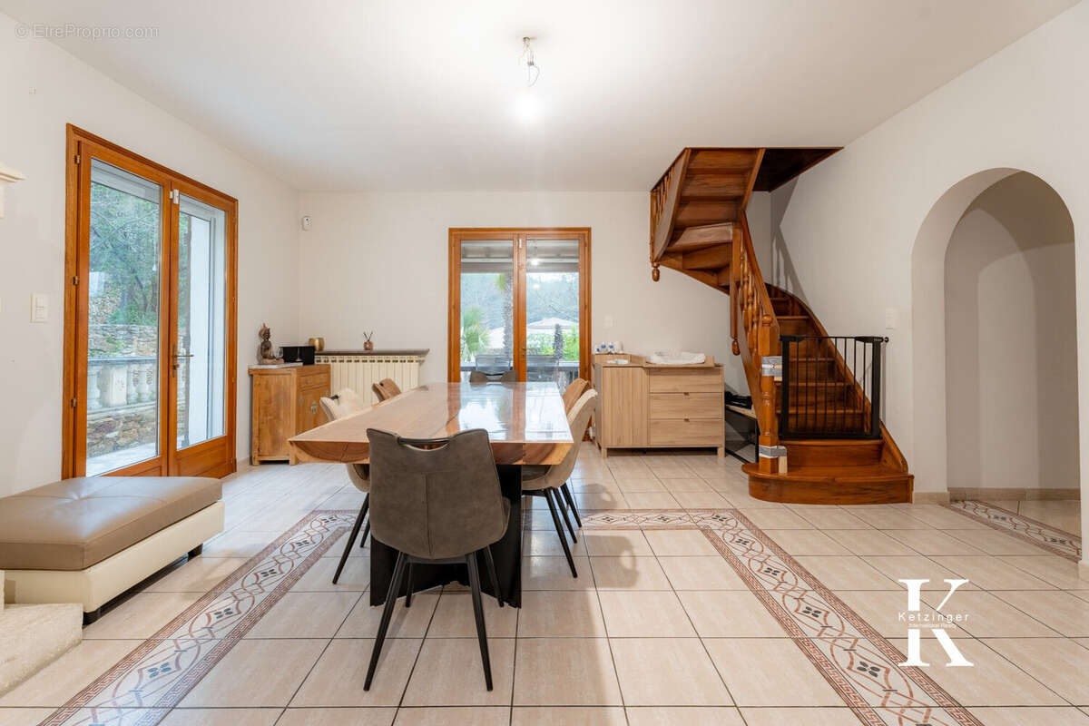 Maison à MARTIGUES