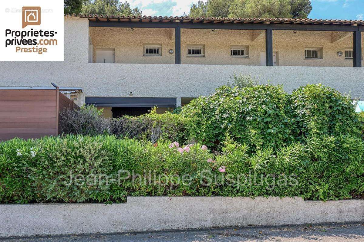 Appartement Saint Cyr Sur Mer 1 pièce(s) - photo 2