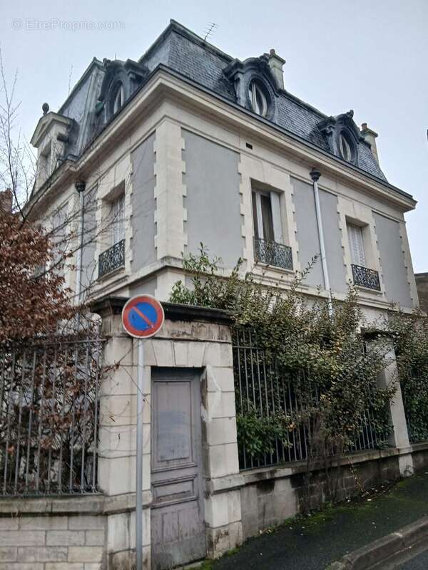 Maison à VICHY