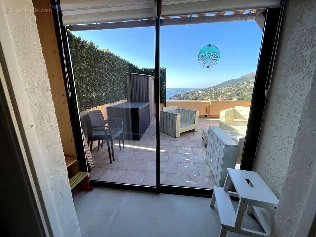 Appartement à THEOULE-SUR-MER