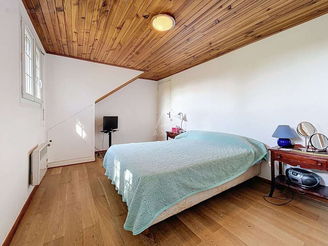 Maison à NOGENT-SUR-VERNISSON