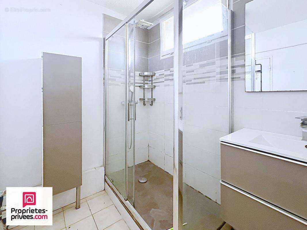 Appartement à SALON-DE-PROVENCE