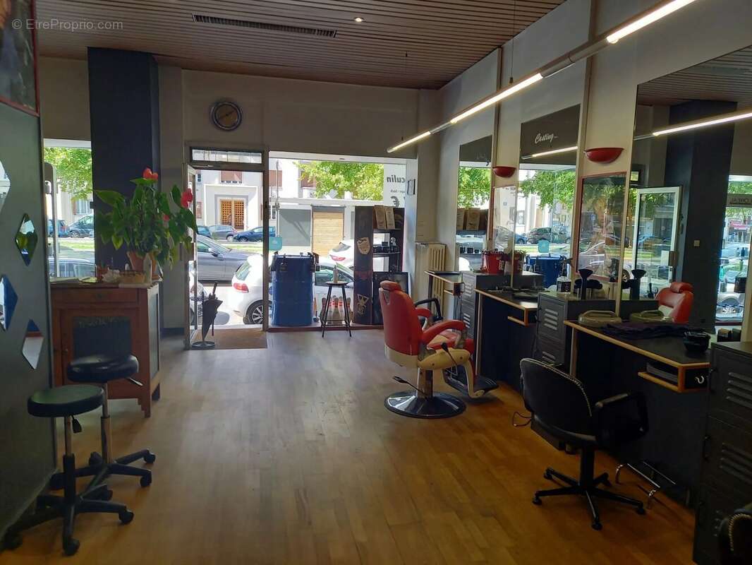 Commerce à GRENOBLE